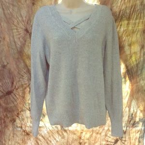 2 ways to wear strappy grey speckled long sleeve